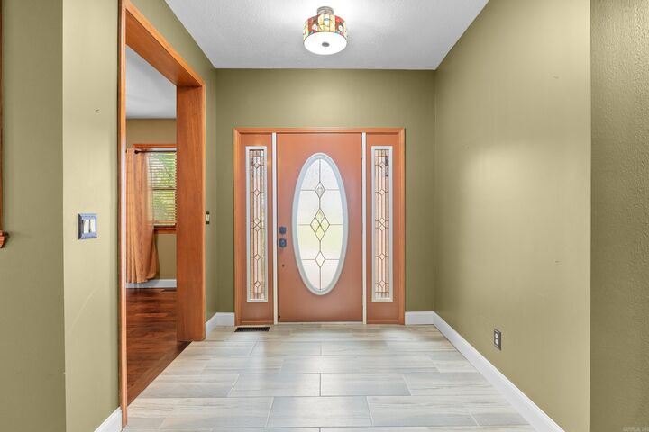 Property Photo:  1701 Inverness Dr  AR 72653 