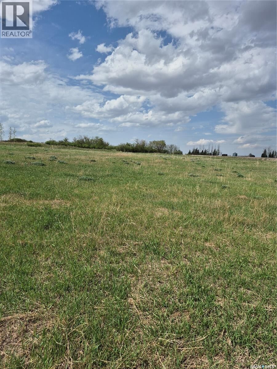 Property Photo:  # 5 Lange Acres  SK S0K 0P0 