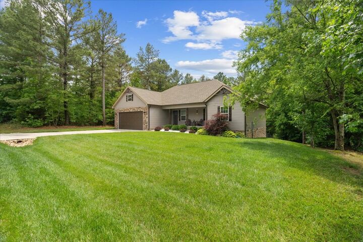 Property Photo: 1072 Bell Loop GA 30705