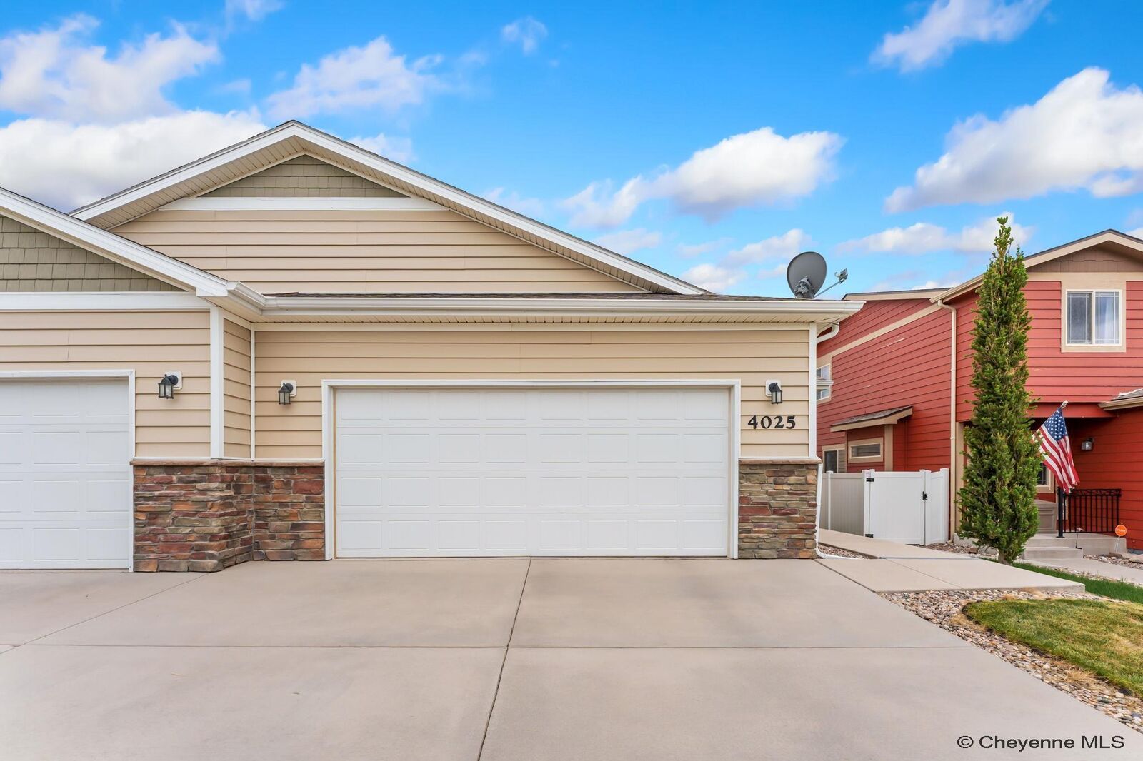 Property Photo: 4025 Gunsmoke Rd WY 82001
