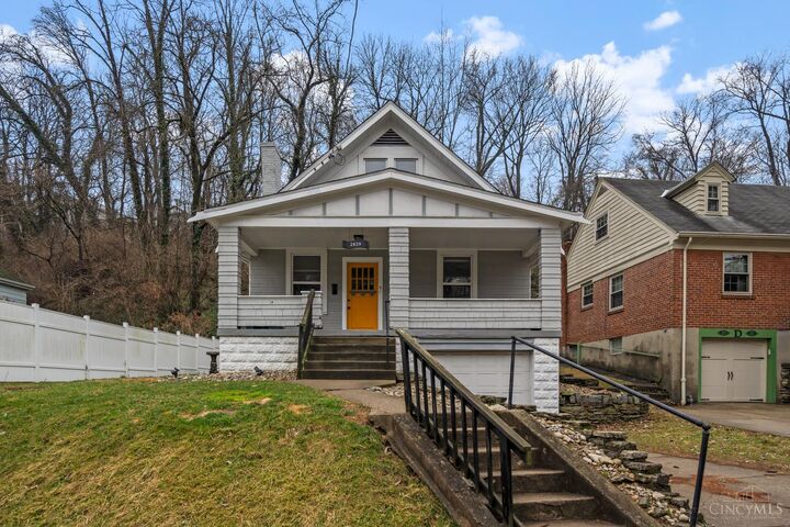 Property Photo: 2829 Glenway Avenue OH 45204