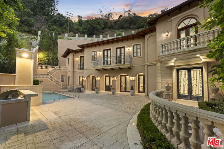 Property Photo:  1465 N Robmar Dr  CA 90210 