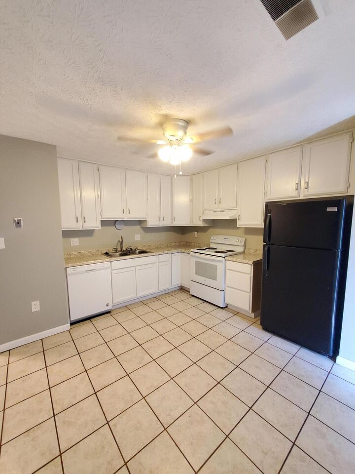 Property Photo:  3216-3218 Independence Street  OH 43123 