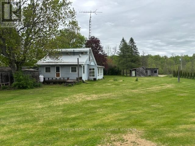 Property Photo:  798 Russell Road  ON K0E 1N0 