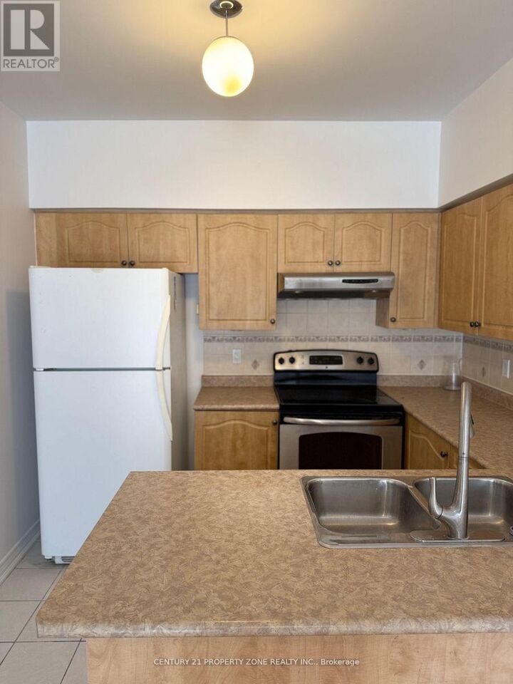 Property Photo:  1496 Victoria Park Avenue 238  ON M4A 2M6 