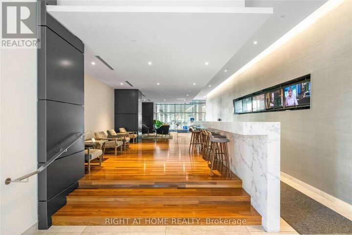 Property Photo:  25 Telegram Mews 1005  ON M5V 3Z1 