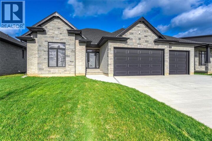 6715 Shaker Lane — photo 1
