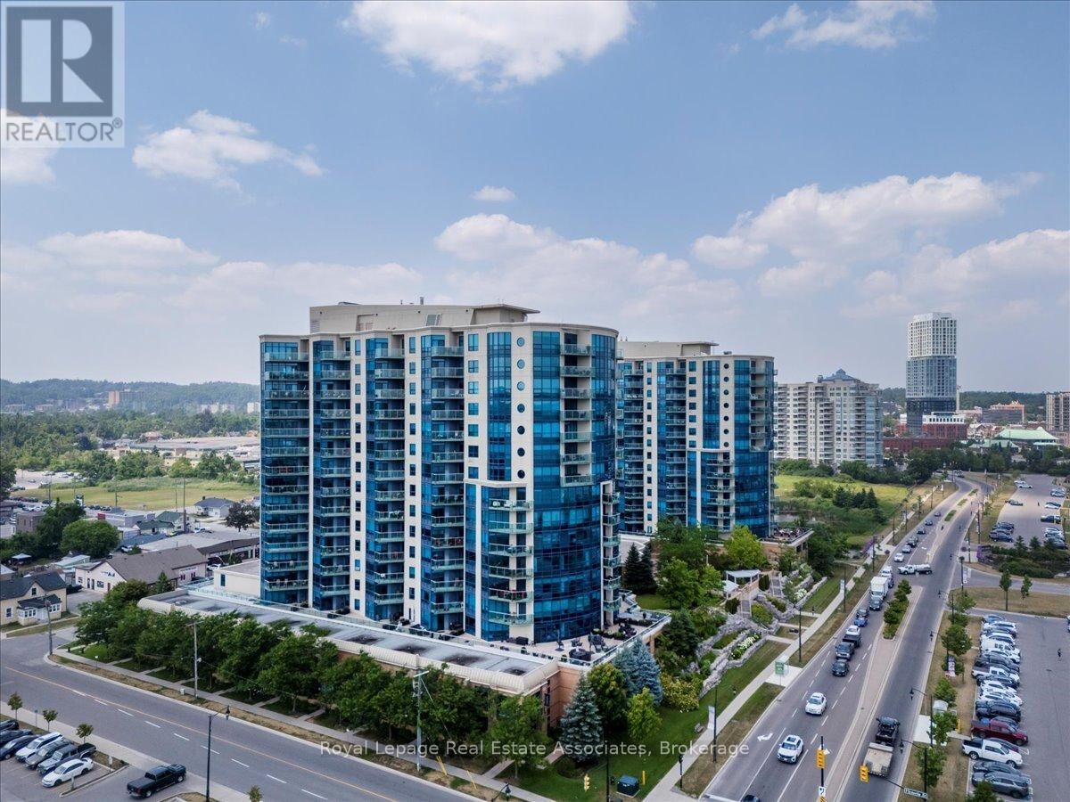 Property Photo:  37 Ellen Street 811  ON L4N 6G2 