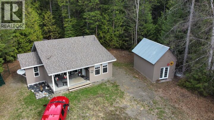 Property Photo: 5021 Speed Crescent BC V0L 1N0
