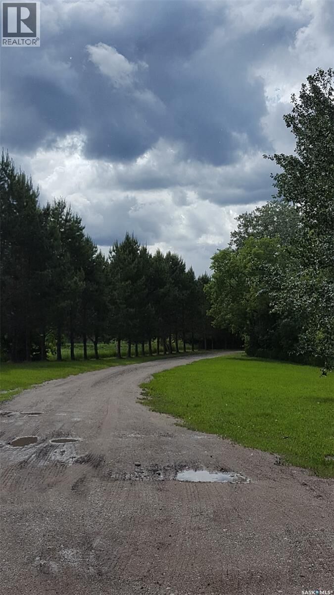 Property Photo:  Acreage & Home W/Detached In Law 2 Bedroom Suite  SK S0E 0Y0 