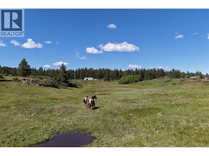 Property Photo: 6760 Highway 3 Other BC V0H 1B0