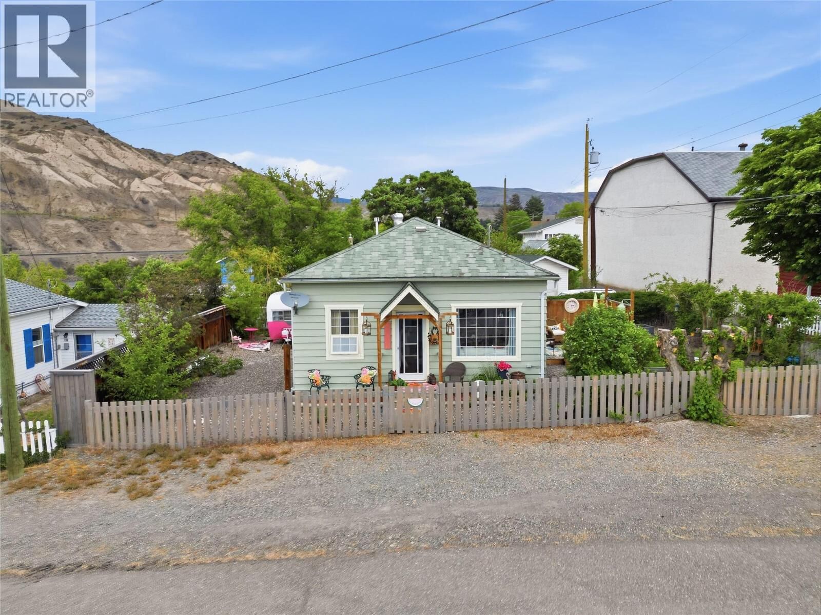 Property Photo: 352 5th Street BC V0K 1A0