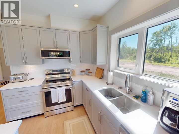 Property Photo: 2530 Ford Road BC V0J 2N4