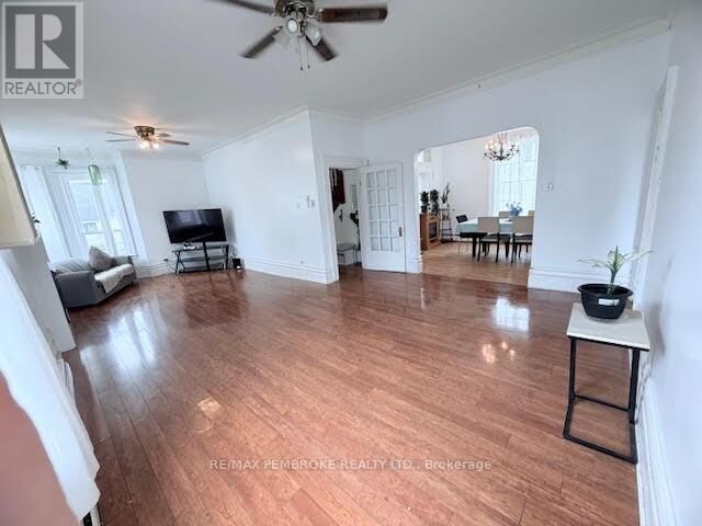Property Photo:  6 True Love Street  ON K0J 1K0 