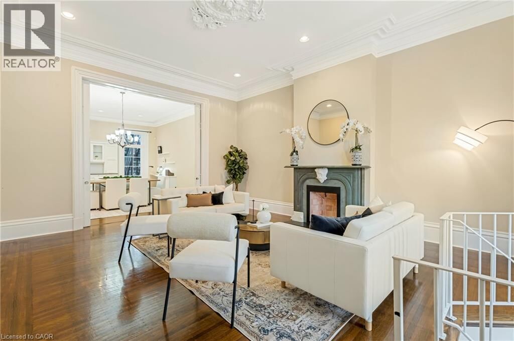 Property Photo:  46 Herkimer Street 2  ON L8P 2G4 