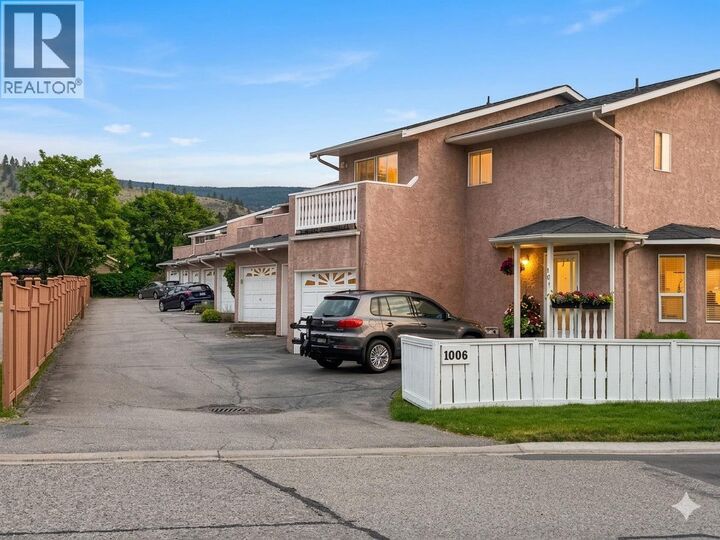 Property Photo: 1006 King Street 106 BC V2A 4S6