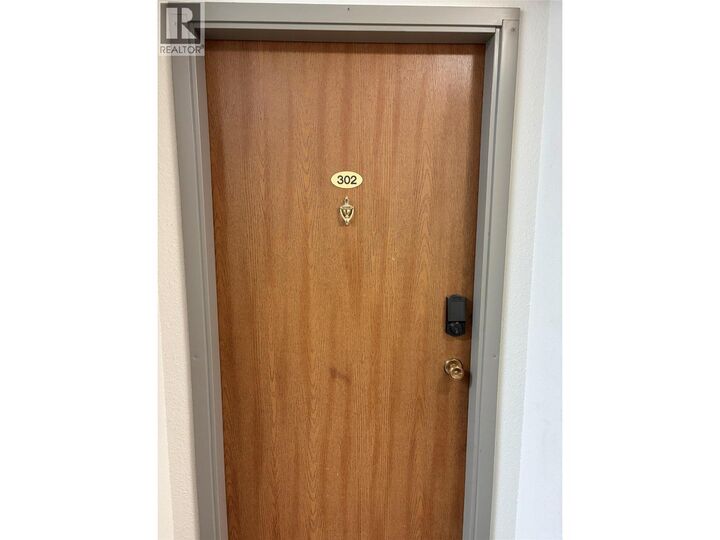 Property Photo: 775 Balmer Crescent 302 BC V0B 1H0