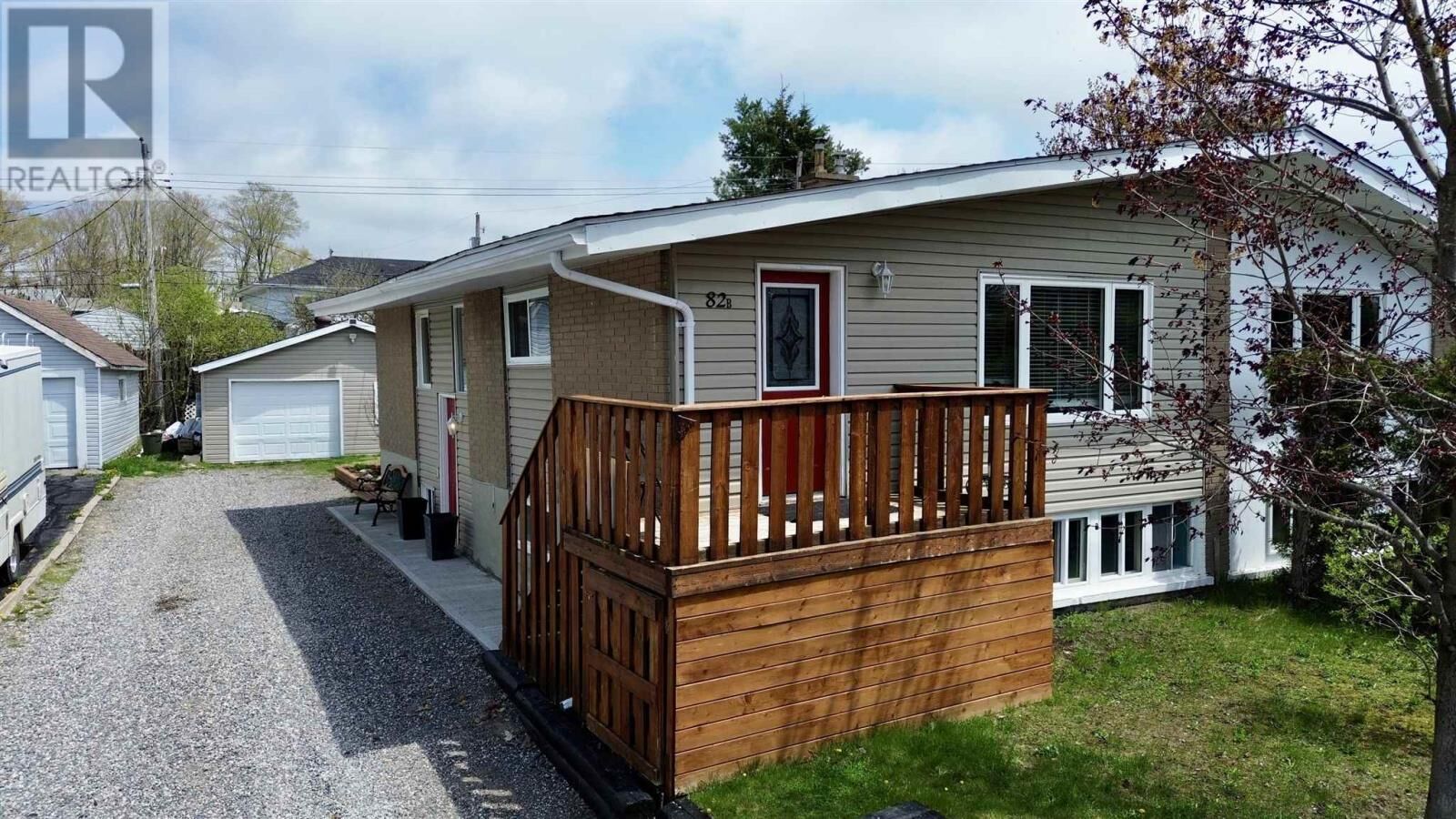 Property Photo:  82B Axmith Ave  ON P5A 1B8 