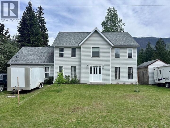 1118 Harold Street — photo 1