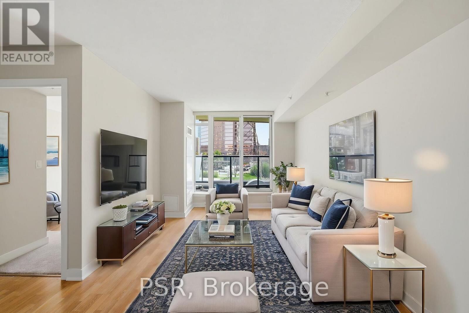 Property Photo:  5740 Yonge Street 210  ON M2N 5S3 