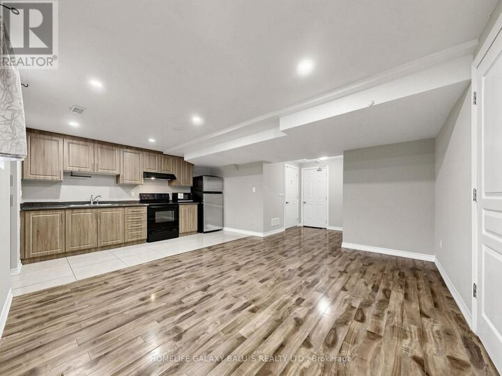 Property Photo:  562 Nairn Circle  ON L9T 8A8 