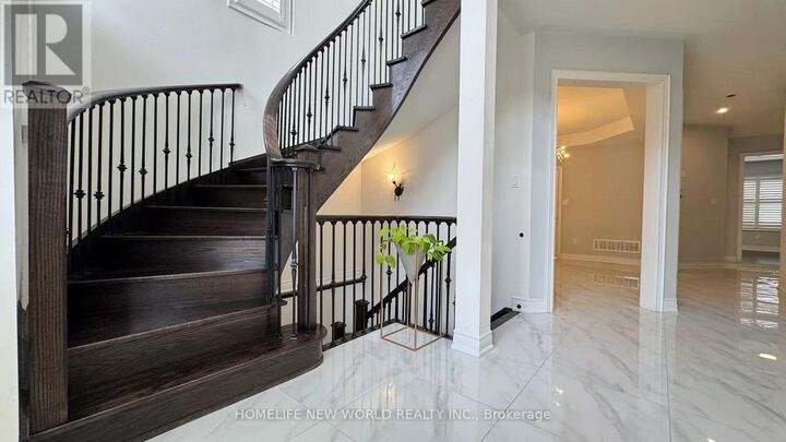 Property Photo: 114 Hua Du Avenue ON L6C 0P9