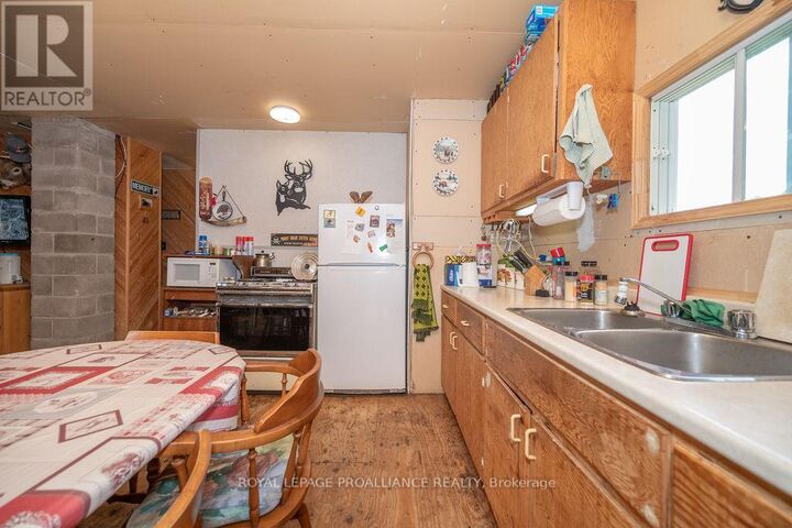 Property Photo: 273 Tower Road ON K0H 1K0