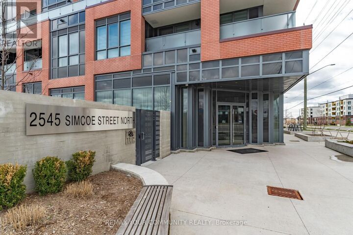 Property Photo:  2545 Simcoe Street 2302  ON L1L 0W3 