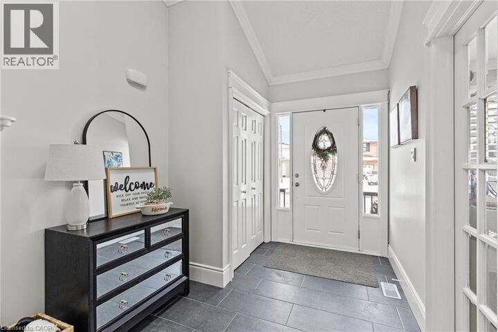 Property Photo:  27 Barbara Court  ON L8W 2M1 