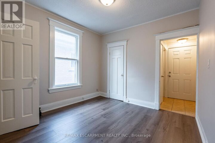 Property Photo: 89 Carrick Avenue 3 ON L8M 2W5