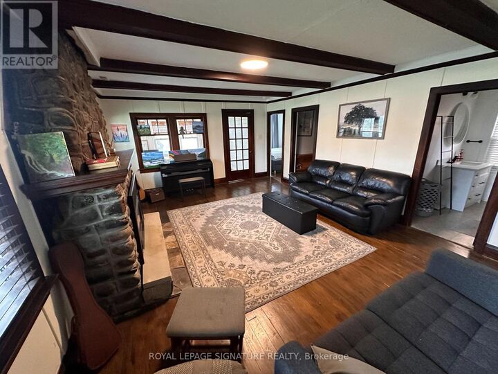 Property Photo:  663 Liverpool Road  ON L1W 1R5 