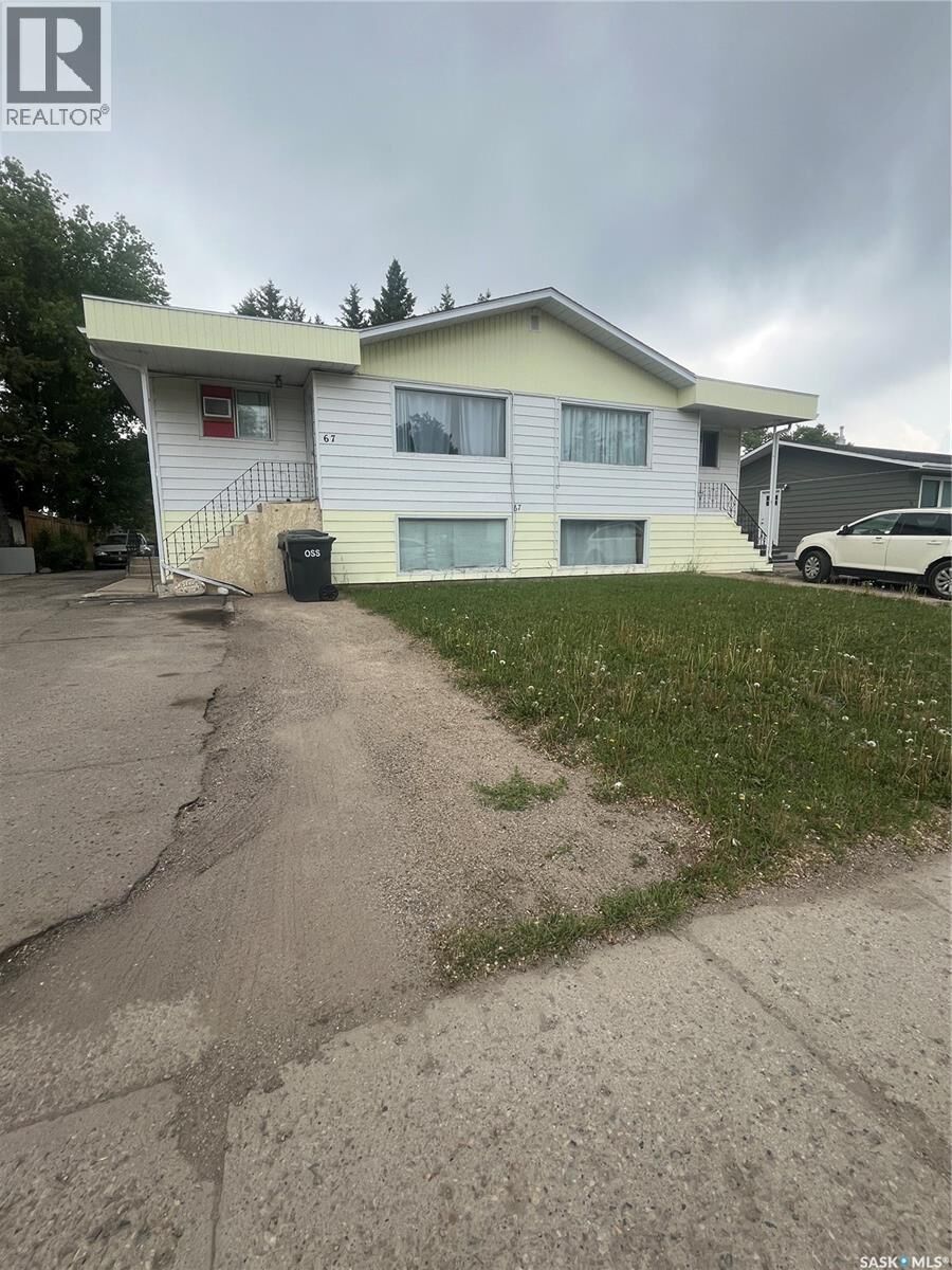 Property Photo:  67 Bradbrooke Drive  SK S3N 2Y2 