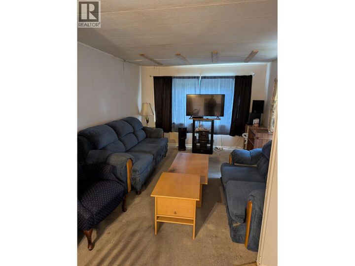 Property Photo:  3730 Lansdowne Crescent 35  BC V2N 2S5 