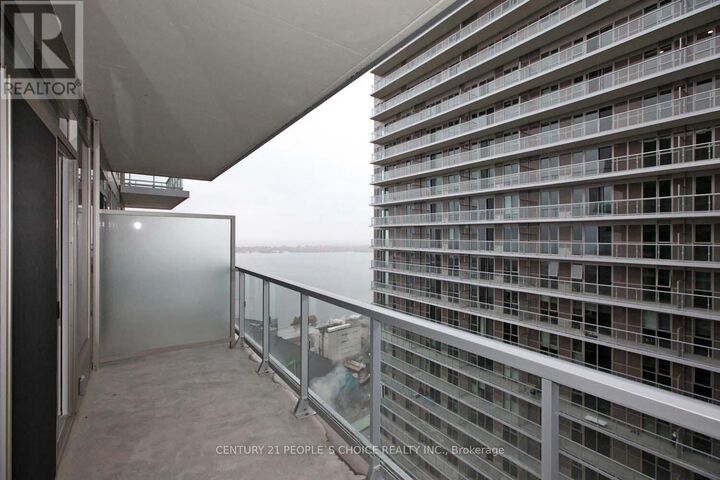 Property Photo: 20 Richardson Street South 3406 ON M5A 4J9