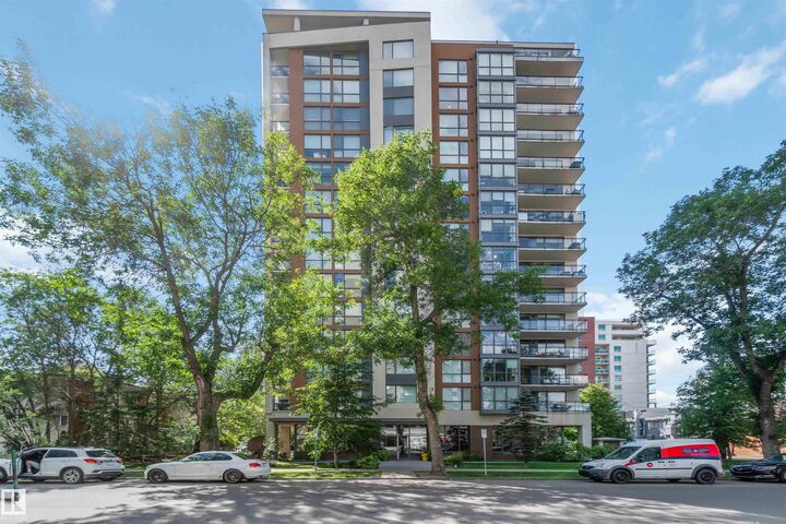 Property Photo: 10046 117 Street NW 802 AB T5K 1X2