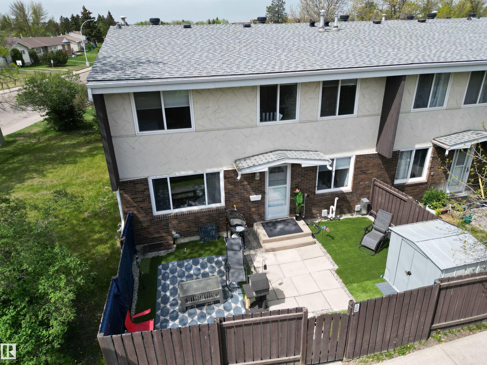 Property Photo:  166 Roseland Village NW  AB T5E 5R6 