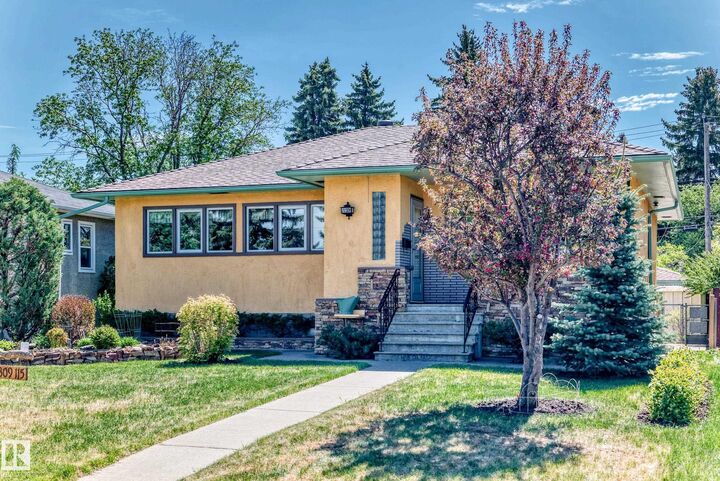 Property Photo:  11309 115 Street NW  AB T5G 2V5 