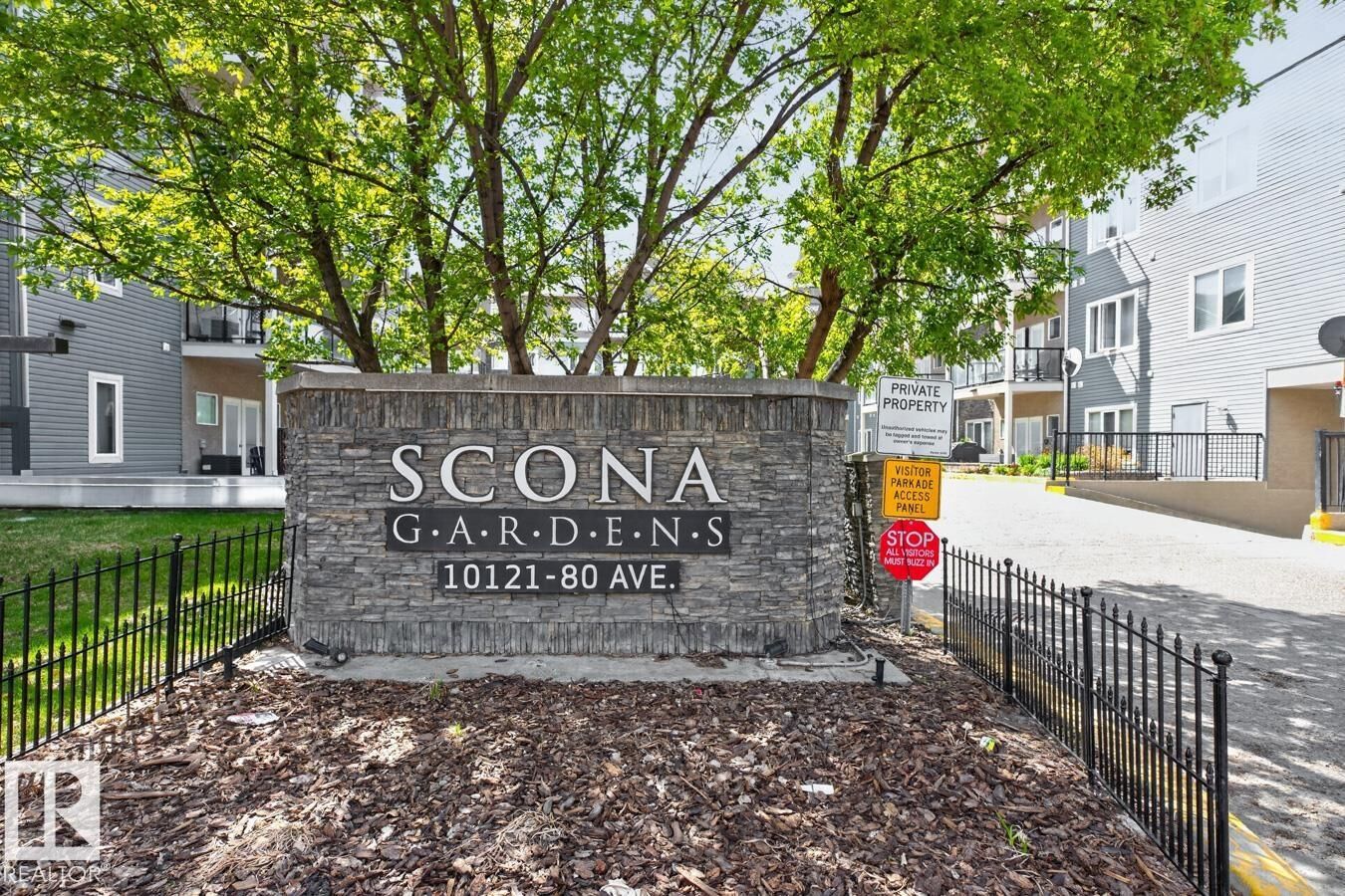 Property Photo: 10121 80 Avenue NW 241 AB T6E 0B9