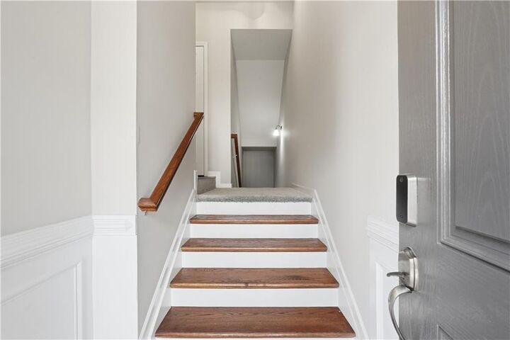 Property Photo:  4293 Laurel Creek Court SE 10  GA 30080 