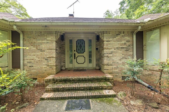 Property Photo:  220 Grey Smoke Loop  GA 31804 