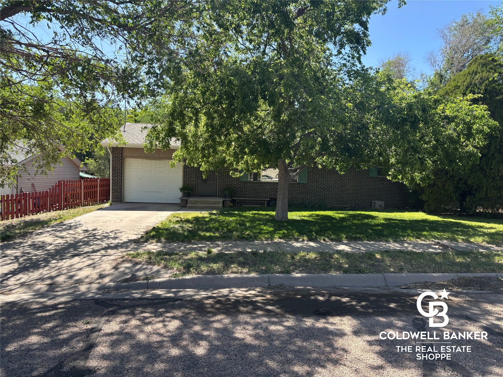 Property Photo:  2613 N 7th Street  KS 67846 
