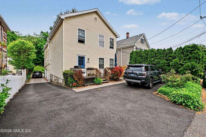 Property Photo:  37 Prospect Street  CT 06830 