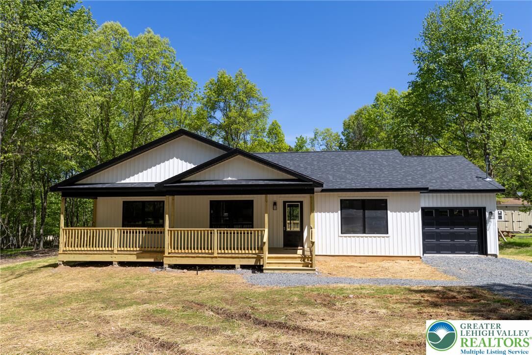 Property Photo:  103 Burnshaw Lane  PA 18210 