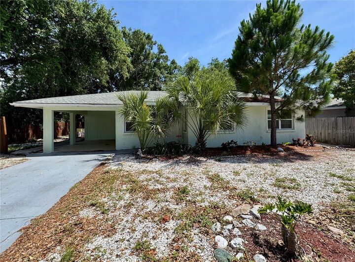Property Photo:  864 41st Street  FL 34234 