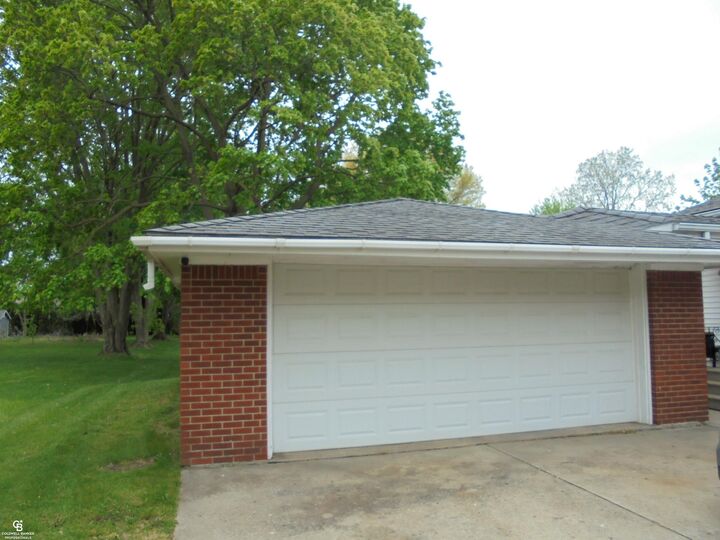 Property Photo:  18138 22 Mile Road  MI 48044 