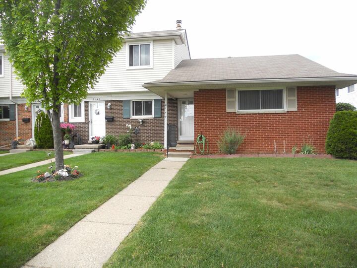Property Photo: 8147 Busko Street MI 48093