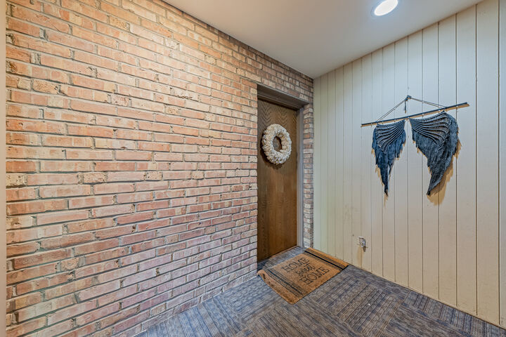 Property Photo:  6015 Forest View Road 2A  IL 60532 
