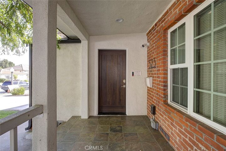 Property Photo:  523 E Fairmount  CA 91501 