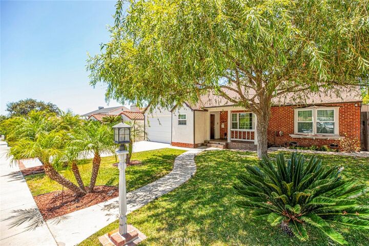 Property Photo: 523 E Fairmount CA 91501