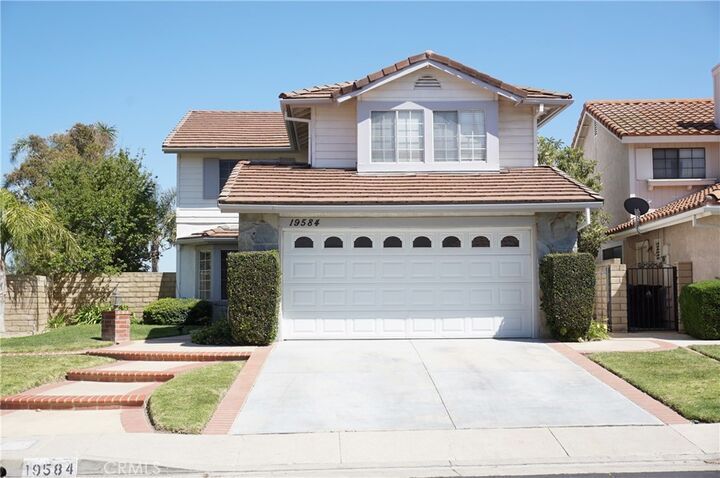 Property Photo: 19584 Shadow Glen Circle CA 91326